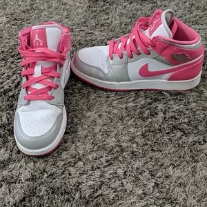 Nike air jordan youth